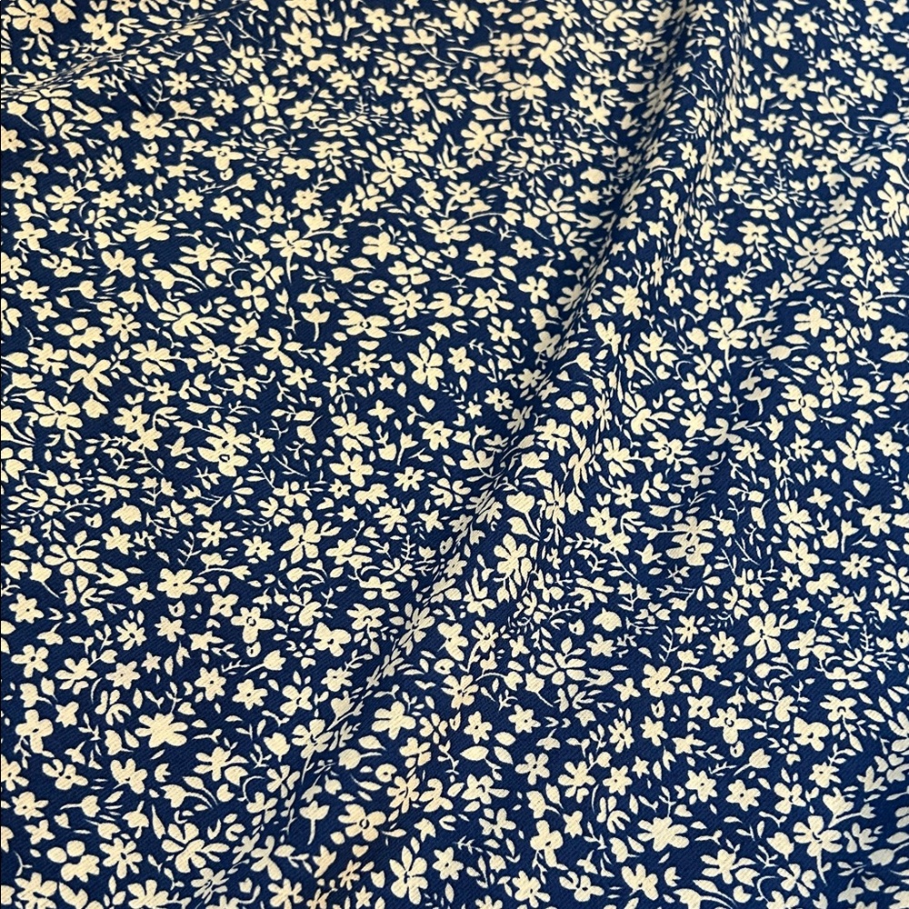 Floral Blue Women's Jumpsuit- Shein size medium - Picture 4 of 4